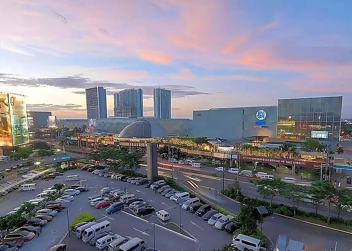 Hop North Edsa Quezon 3* 마닐라