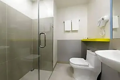 호텔 Hop North Edsa Quezon